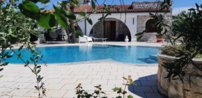 L'Agrumeto Villa & Pool - Puglia Mia Apartments